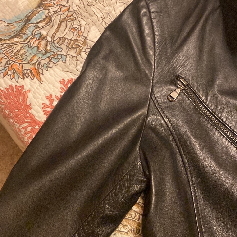 Italian Genuine Leather Jacket - Picture 5 of 9
